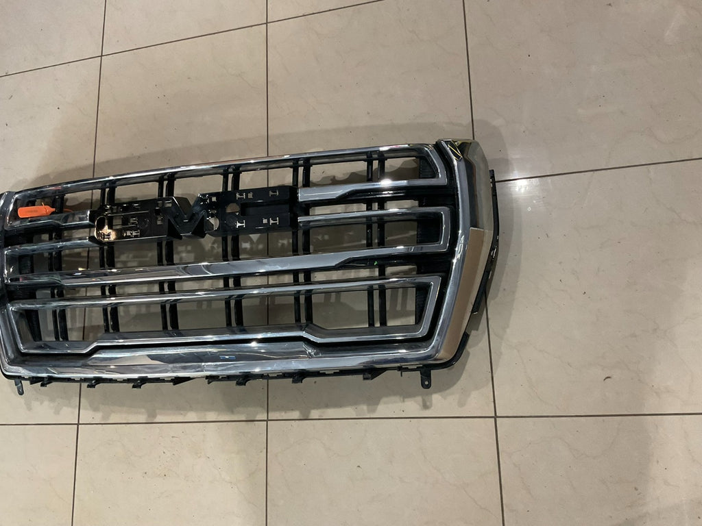 Grille Grill Silver 2021-2024 GMC Yukon 84835787 OEM