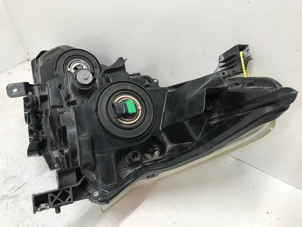 Headlight Damaged RH Right Nissan Altima Sedan 2013 2014 2015 26010-3TA0A OEM