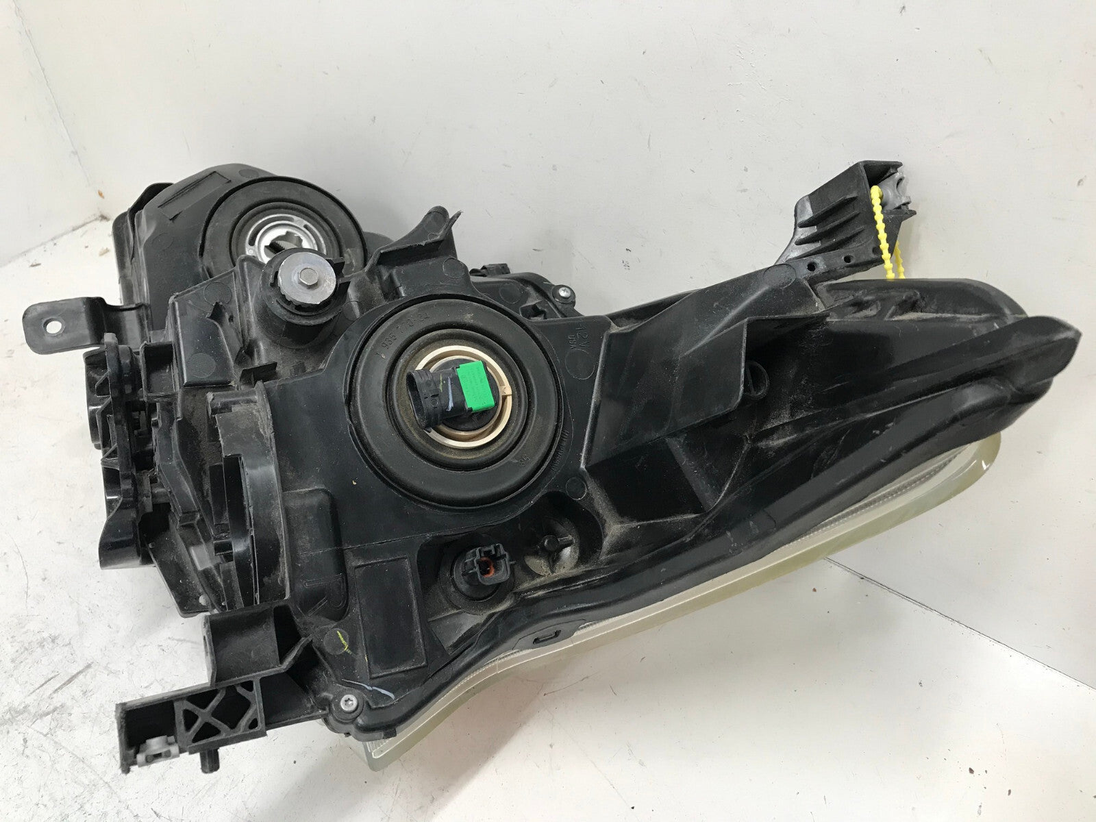 Headlight Damaged RH Right Nissan Altima Sedan 2013 2014 2015 26010-3TA0A OEM
