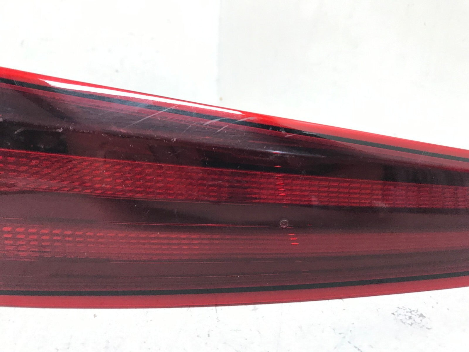 Tail light Damaged LH Driver 2019 - 2020 Hyundai Elantra 92403-F3500 OEM