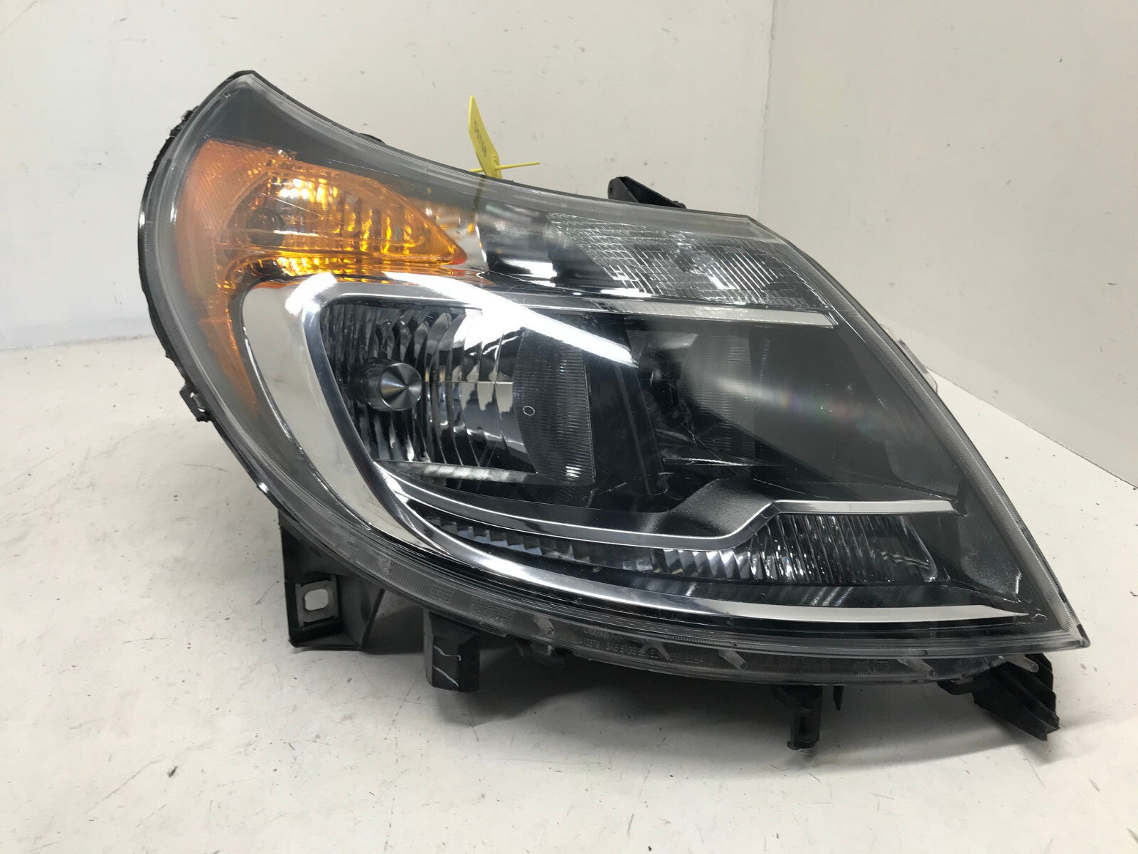 Headlight Damaged Right RH Dodge Ram ProMaster 1500 2500 14-2020 4725944AJ OEM