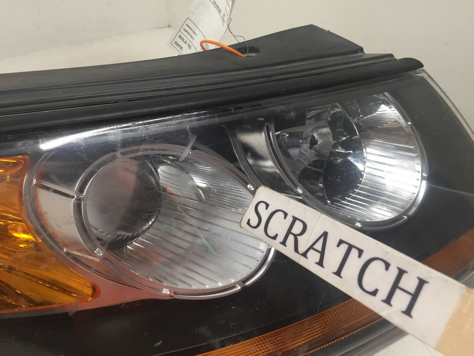 Headlight Damaged Passenger Side RH Hyundai Santa Fe 2010-2012 92102-0W100 OEM