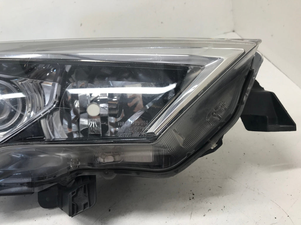 Headlight Damaged Passenger Right RH Toyota 4Runner 2014-2018 8113035541 OEM