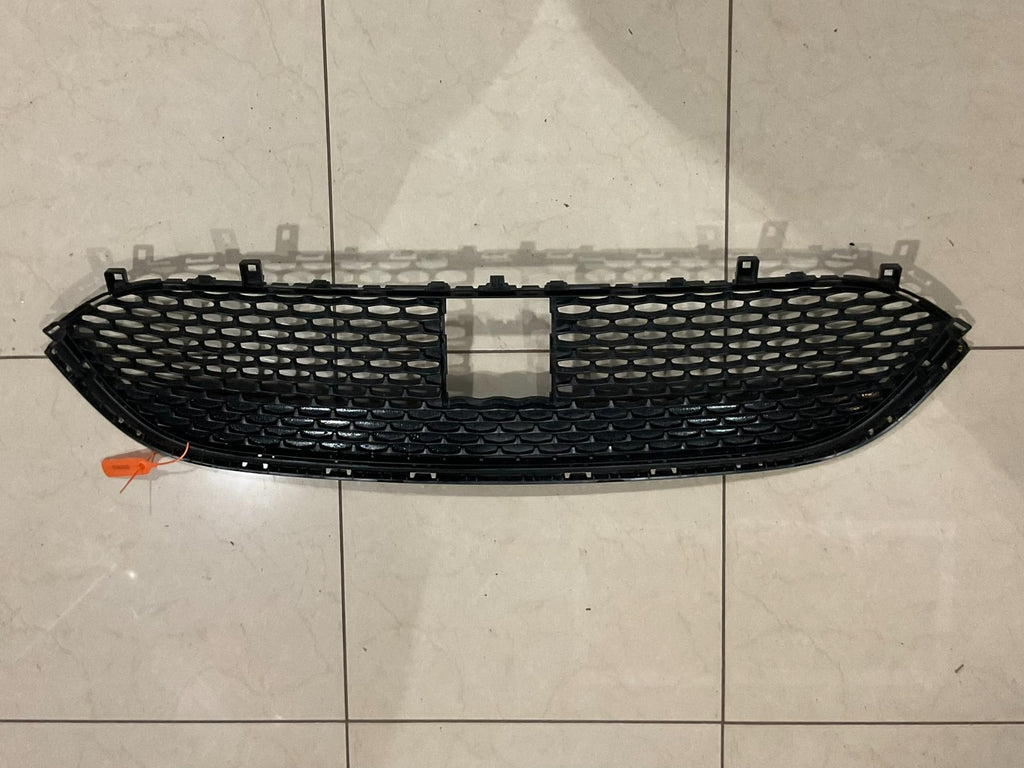 Grille Grill Black Chrysler Pacifica 2017-2020 68259199aa OEM
