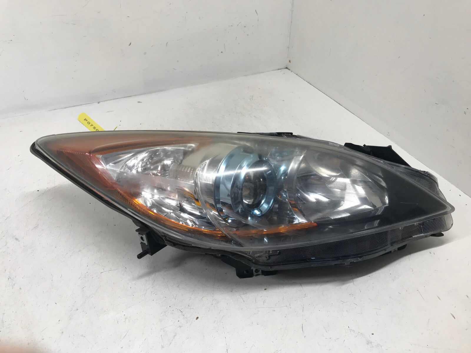 Headlight Damaged Right passenger RH Mazda 3 Speed 2010-2013 BBM4-51030 OEM