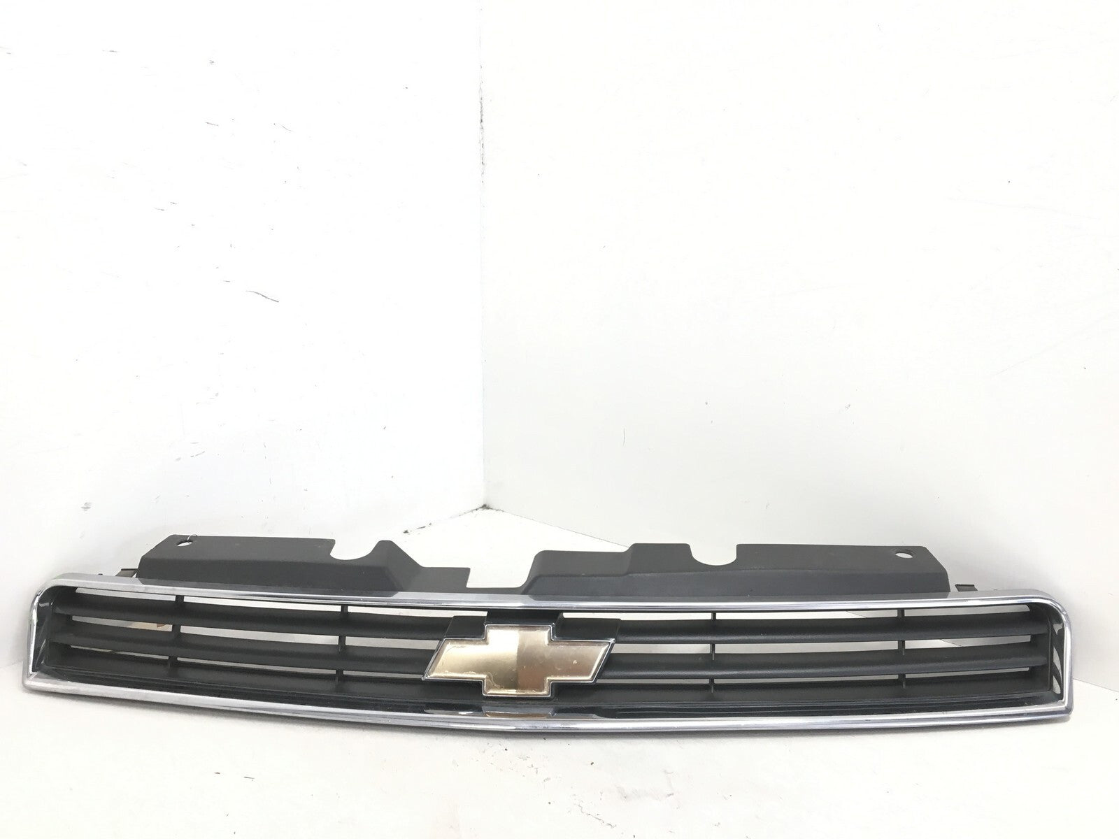 Grille Grill Chevrolet Monte Carlo Impala 2006-2011 10333709 OEM