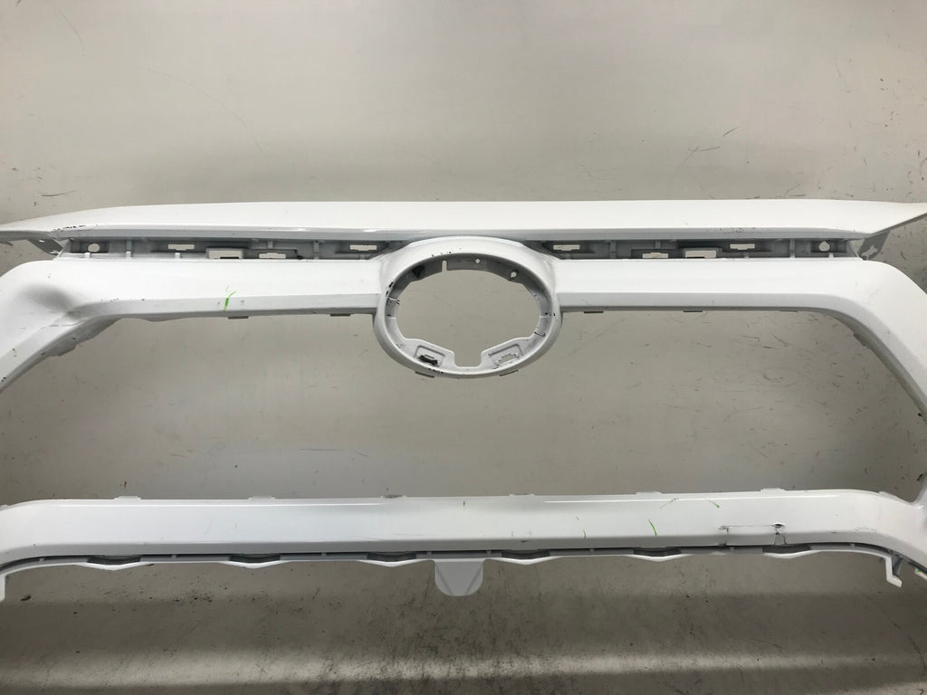 Front Bumper Cover White 2019-2022 Toyota RAV4 LE/XLE/Hybrid LE 52119-0R200 OEM