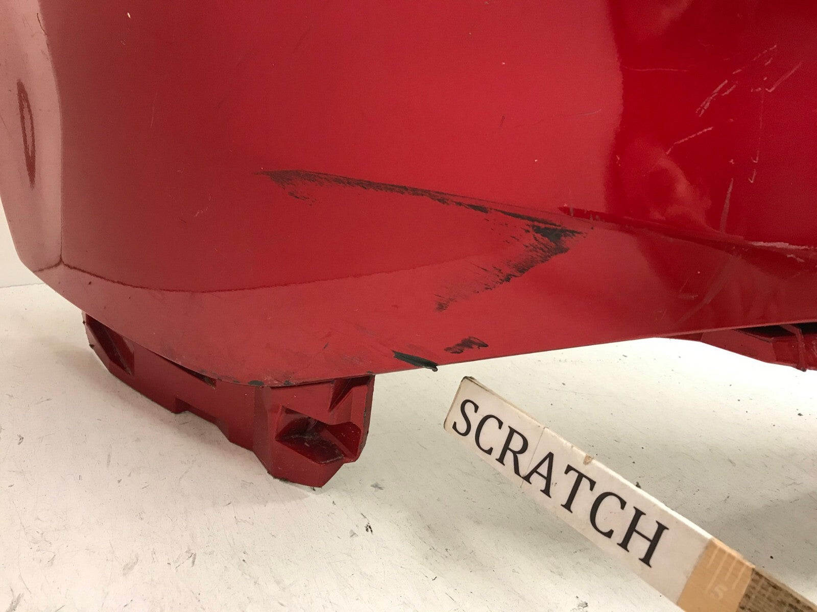 Rear Bumper Cover Red Hyundai Santa Fe SE/SEL/XRT/Lim 2021-2022 86611-S2500 OEM