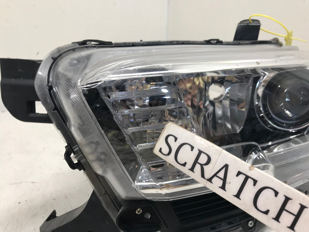 Headlight Damaged Left Driver LH Toyota Tacoma 2016-2021 8115004250 OEM