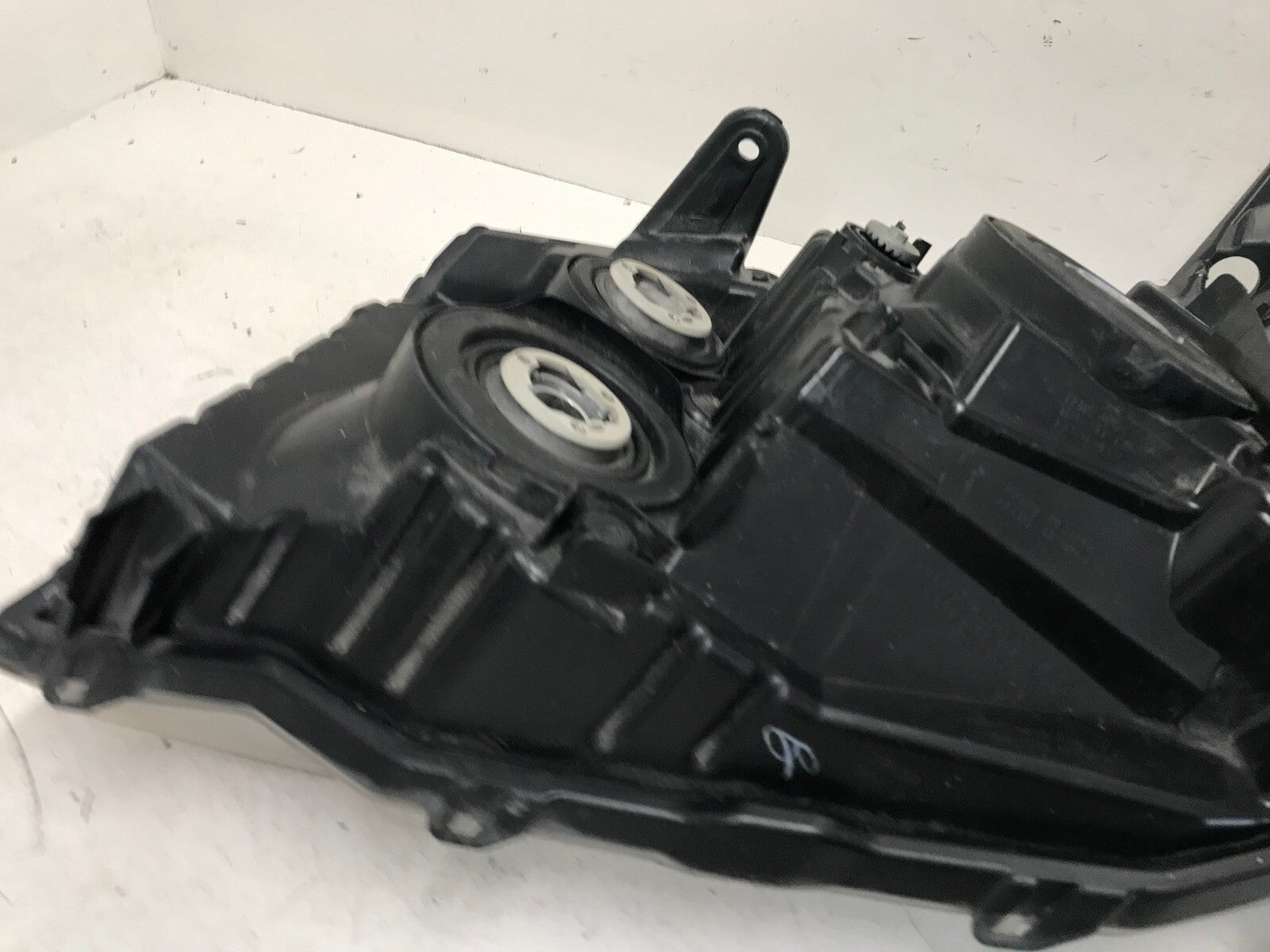 Headlight Damaged RH Honda Pilot Touring EX EX-L LX 09-2011 33100SZAA01-PFM OEM