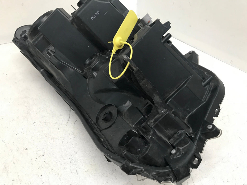 Projector Headlight Damaged Right RH Toyota RAV4 2016 2017 2018 8114542670 OEM