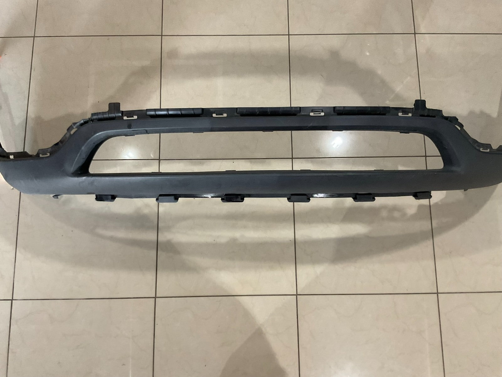 Front Lower Bumper Cover Black 2014 2015 Kia Sorento 86512+1u500 OEM