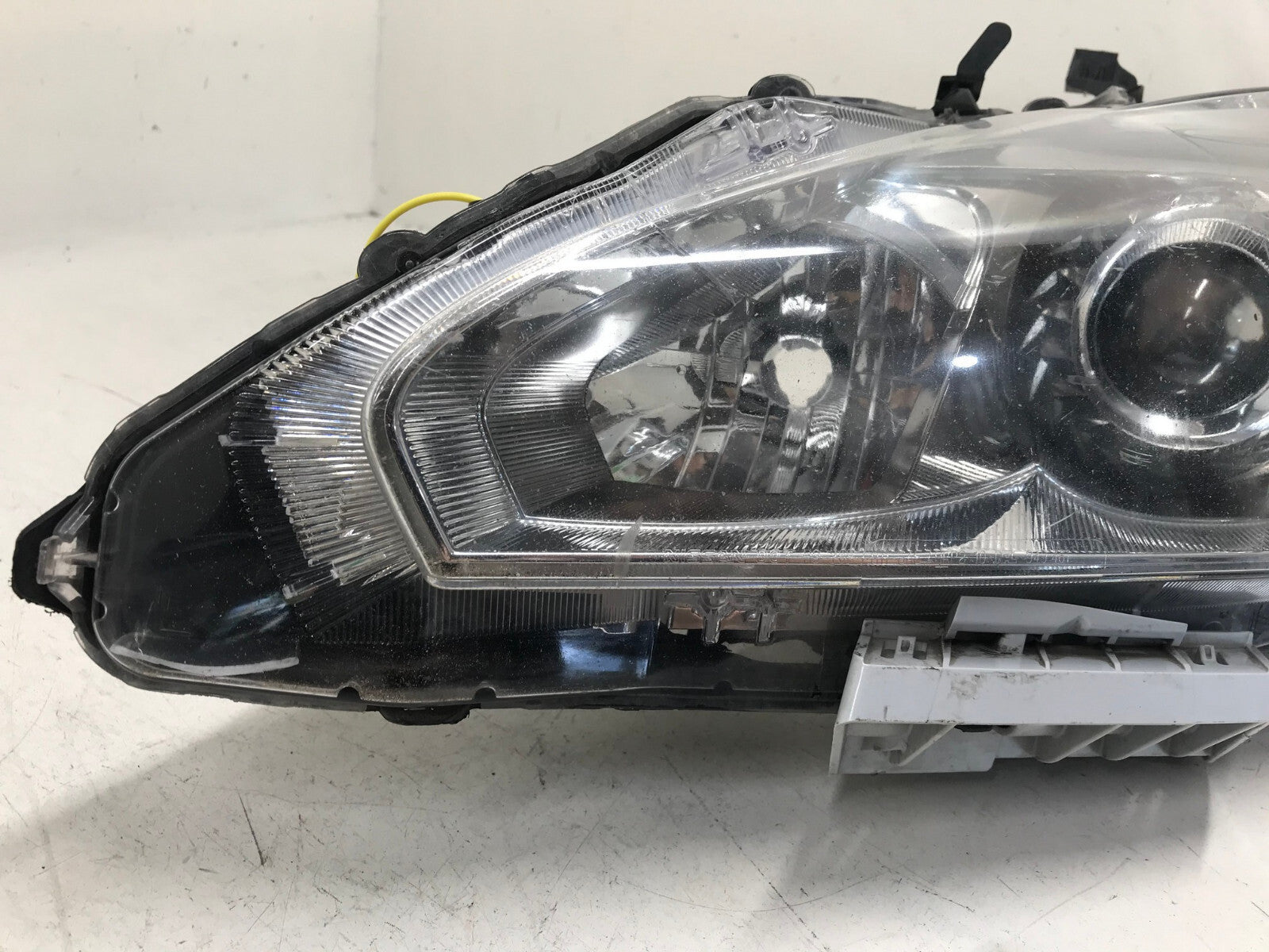Headlight Damaged LH Driver Nissan Altima 4Dr Sedan 2013-2015 260603TA0A OEM