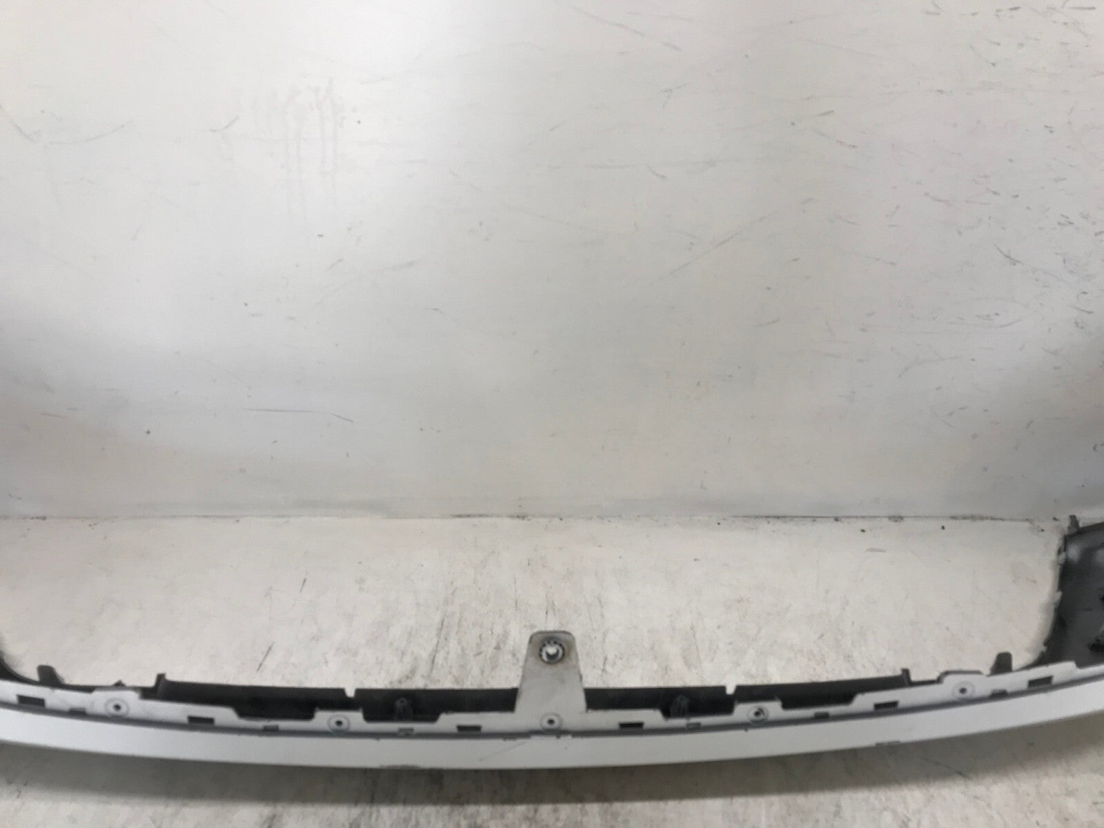 Front Bumper Cover White 2020 2021 Kia Soul EX/LX/X-Line 86511-K0000 OEM