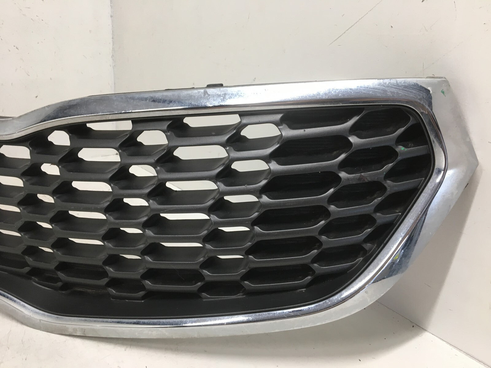 Grille Grill Kia Forte Sedan 2010-2013 86351-A7500 OEM2