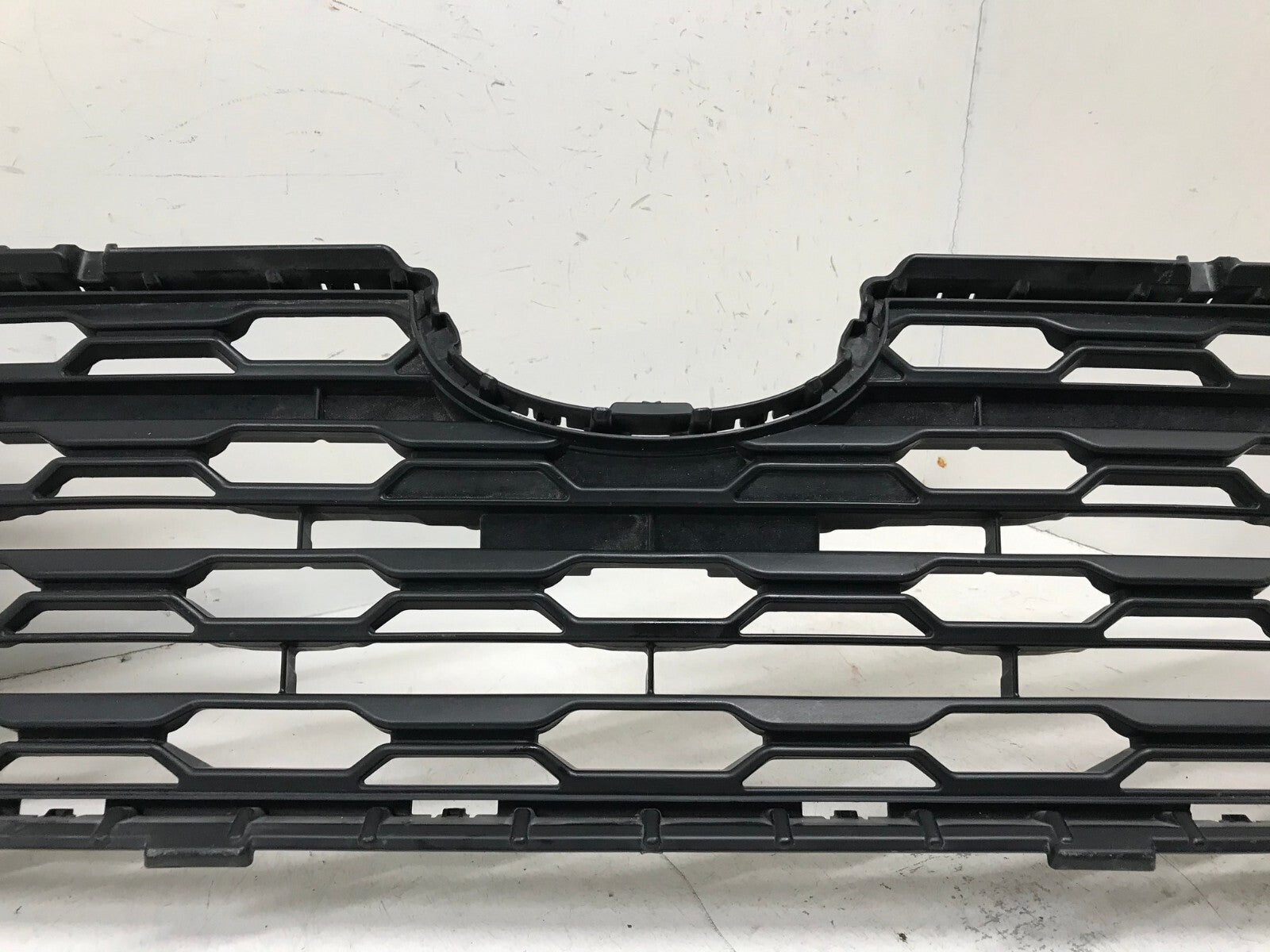 Grill Grille 2019 20 21 22 2023 Toyota RAV4 53112-0R120 OEM