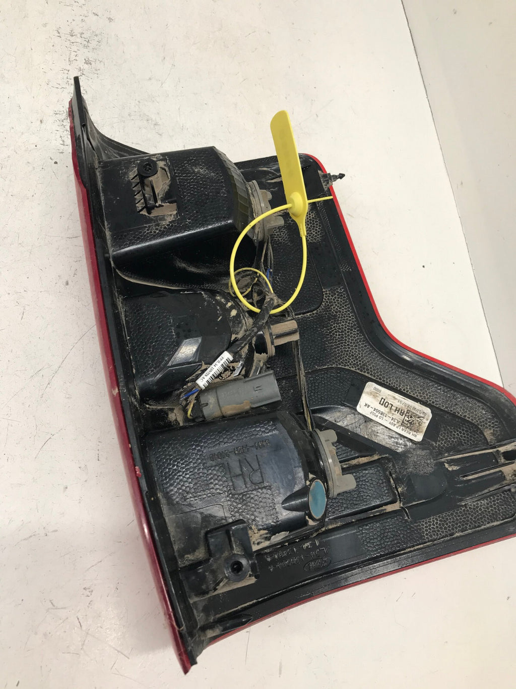 Brake Tail light Damaged Right RH Ford F150 F-150 2018-2020 JL34-13B504-AK OEM