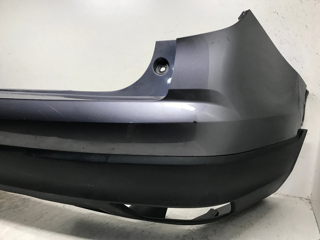 Rear Bumper Cover Gray Honda Pilot EX/LX/EX-L 2016-2018 71101-TG7-A000 OEM