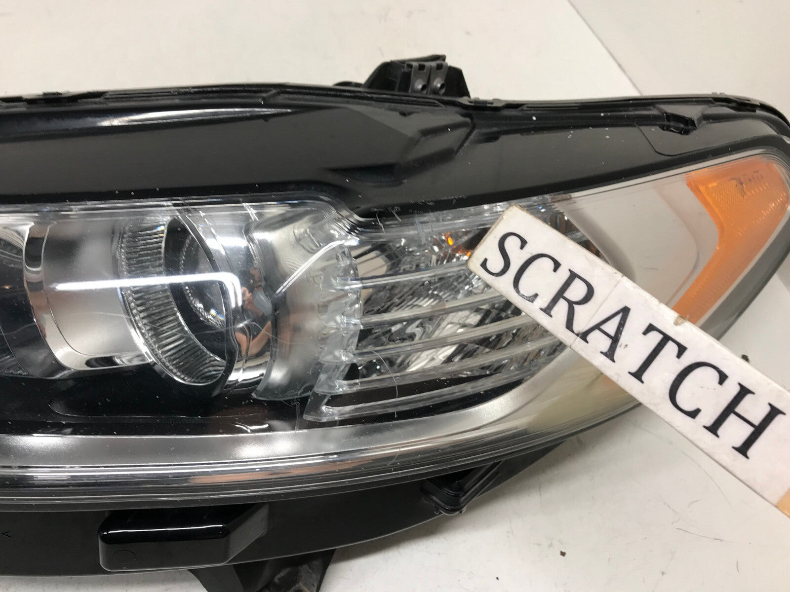 Headlight Damaged Left LH Driver Ford Fusion 13 14 15 16 DS73-13W30-CD OEM