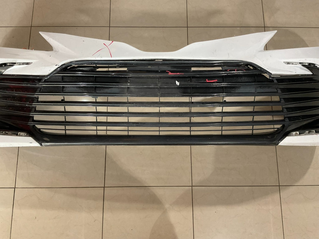Front Bumper Cover White 2021-2022 Toyota Camry LE XLE 52119+06d00 OEM