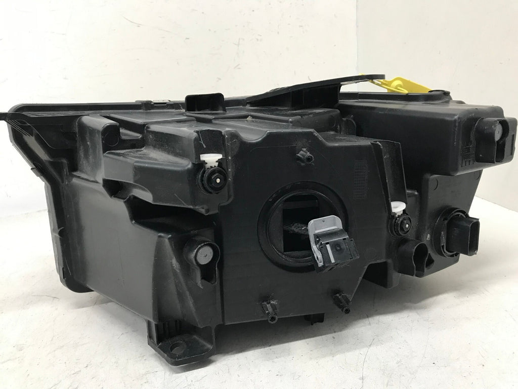 Headlight Damaged Passenger RH 2021-2023 Jeep Grand Cherokee 68376992AG OEM