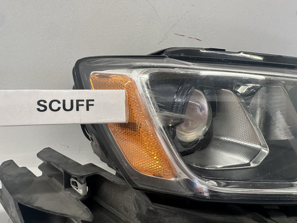 Headlight Damaged Passenger RH 2017 -- 2019 Jeep Grand Cherokee 68289234AD OEM
