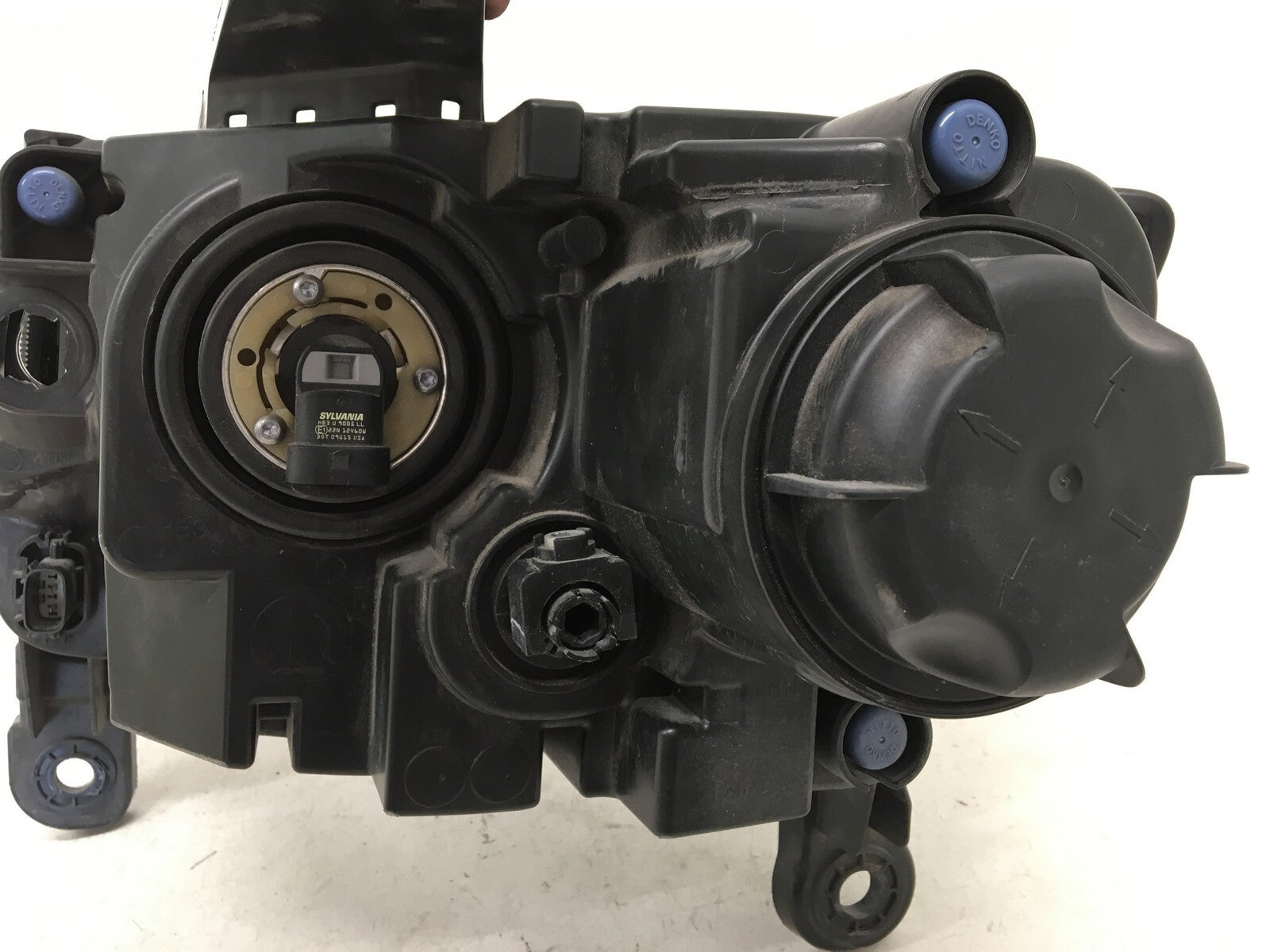 Headlight Damaged Passenger RH Jeep Grand Cherokee 2014 2015 68236108AC OEM