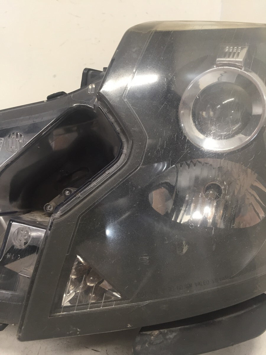 Headlight Damaged Halogen Left Driver Side Cadillac CTS 2003-2007 15145293 OEM