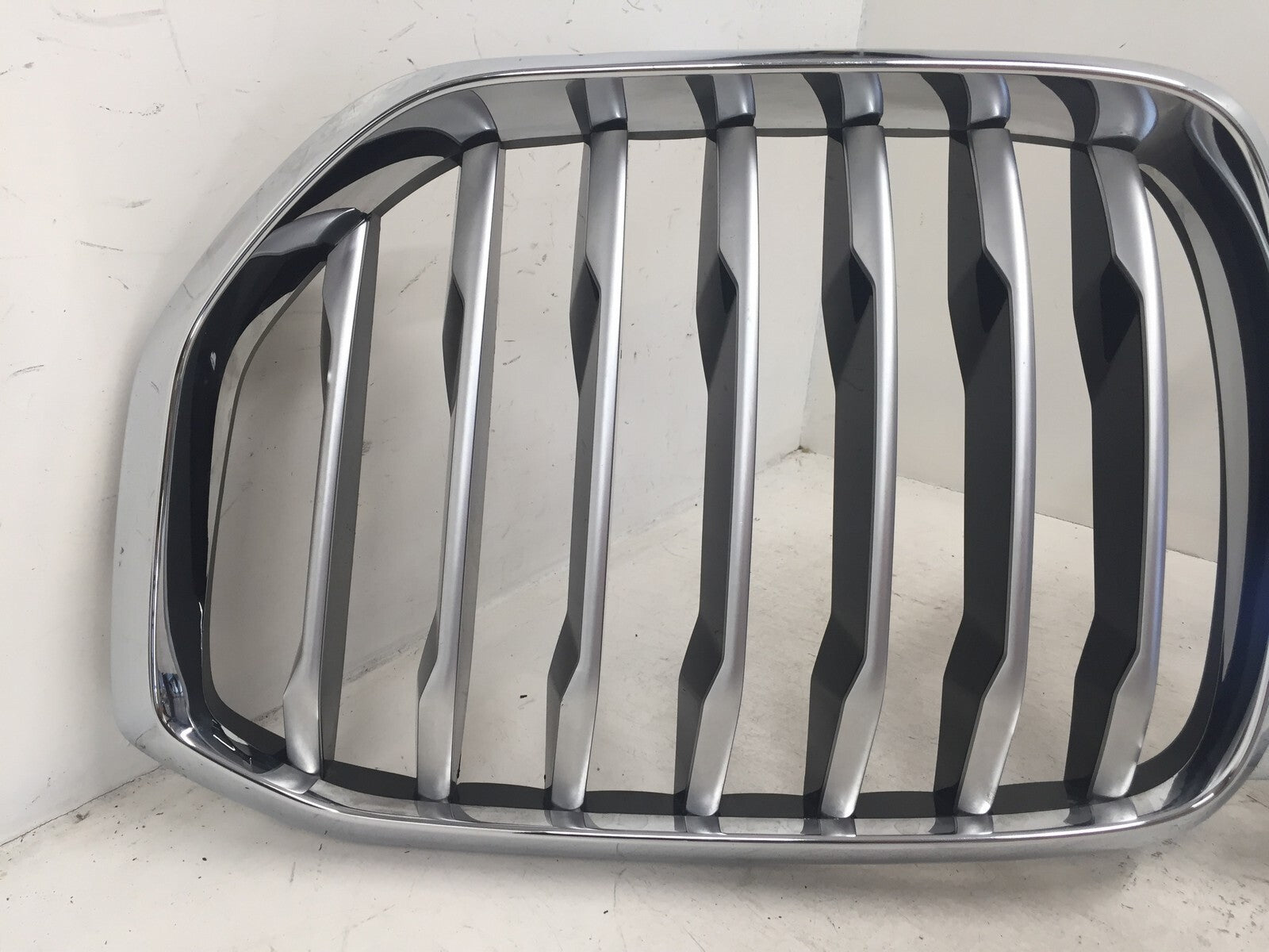 Grille Grill BMW G05 X5 M Sport 2019 2020 20240006541 OEM