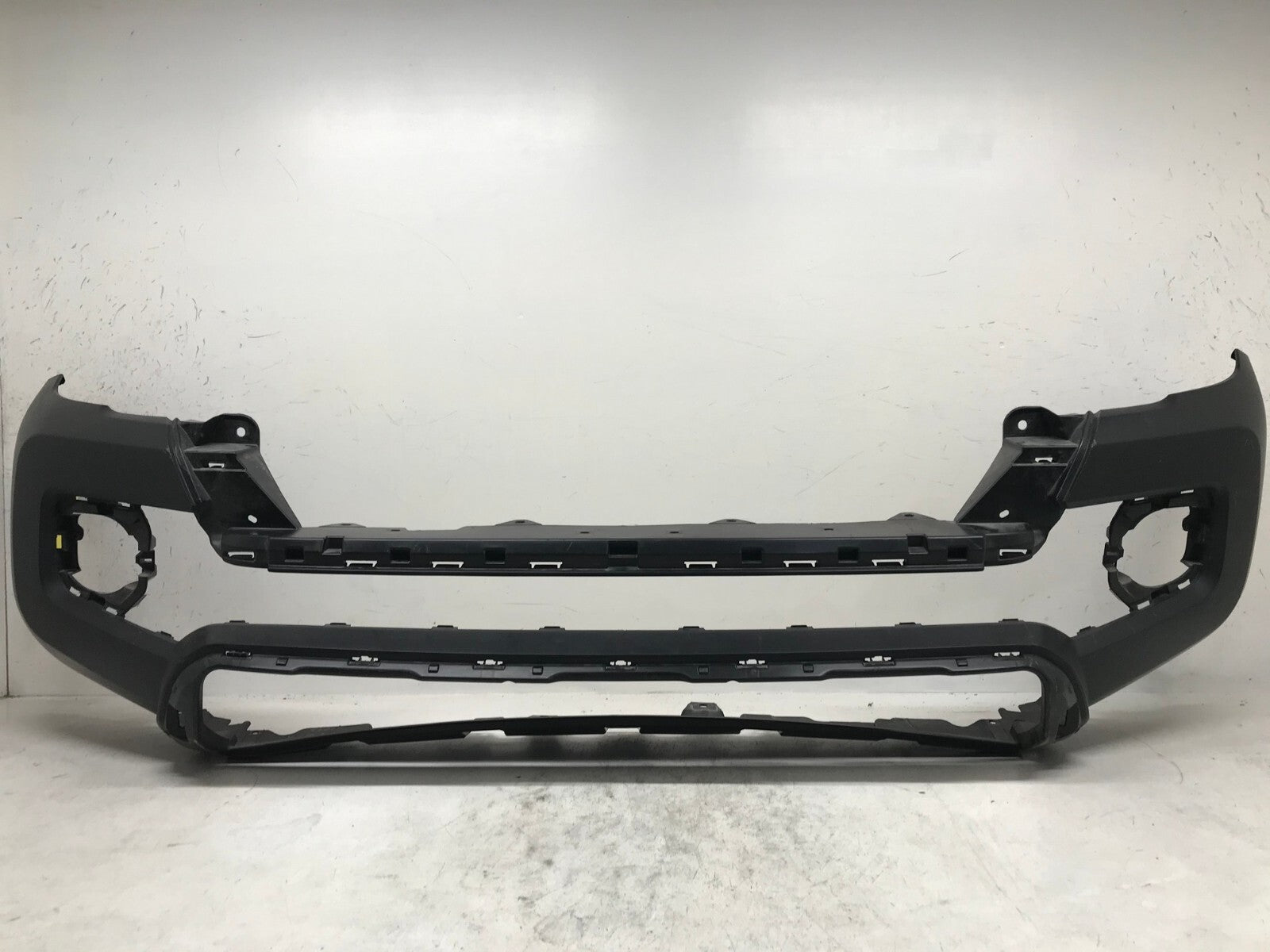 Front Bumper Cover Black 2016-2020 Toyota Tacoma SR/SR5/Lted/TRD 52119-04240 OEM
