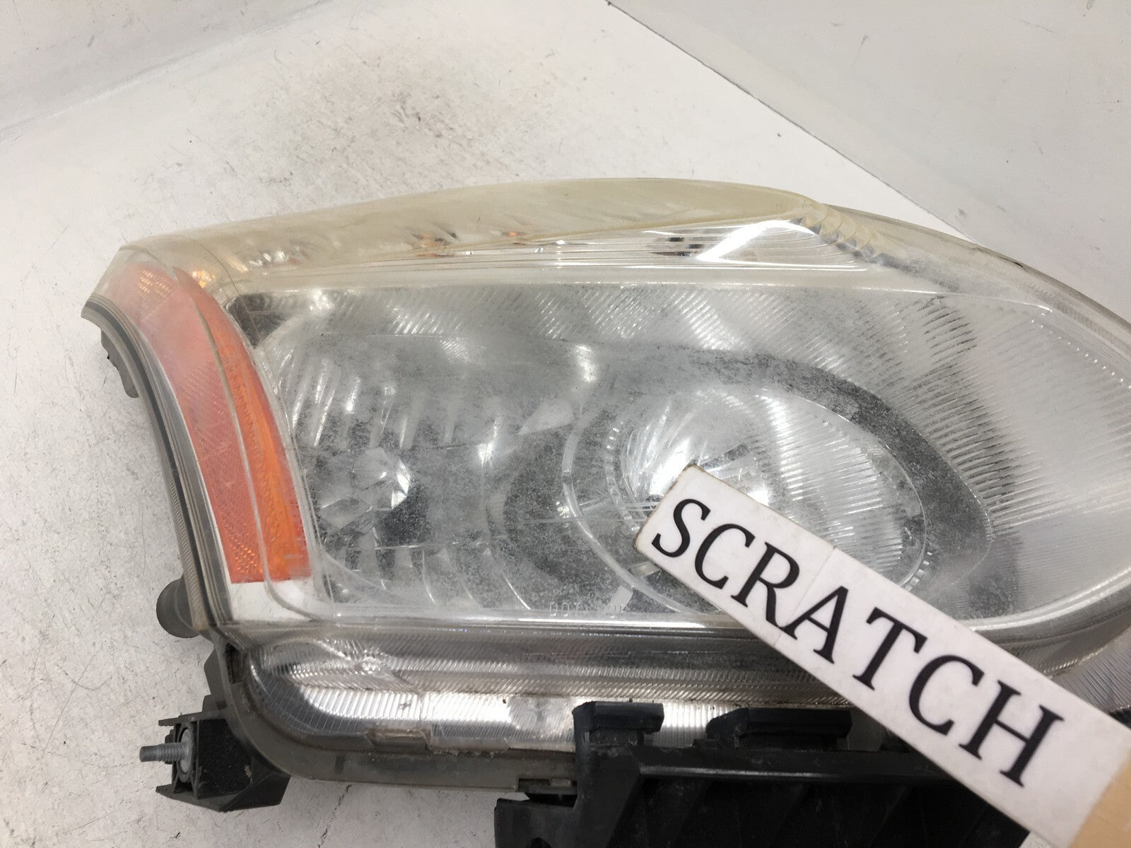 Headlight Damaged Headlamp Halogen Passenger Nissan Rogue 11 12 114-51195R OEM