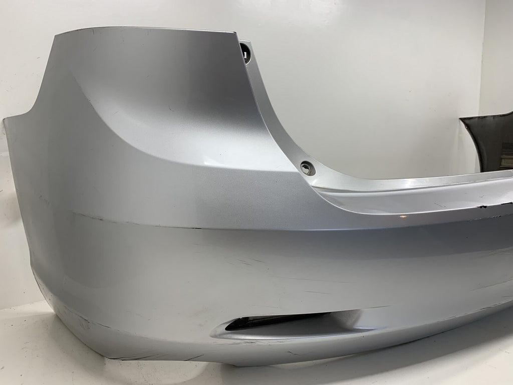 Rear Bumper Cover Toyota Venza Base/Limited/LE/XLE w/o Sensors 2009-2015 OEM2