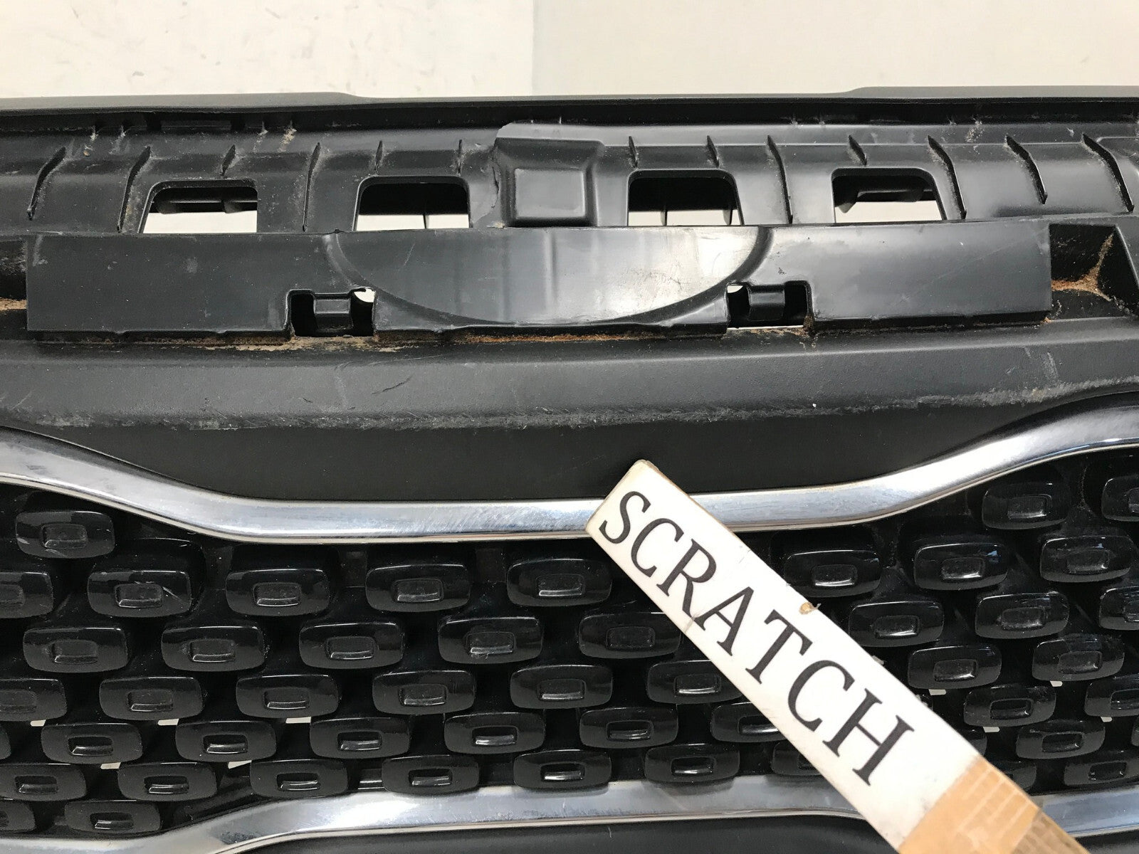 Grille Grill 2017-2019 Kia Niro Non EV 86350-G5000 OEM