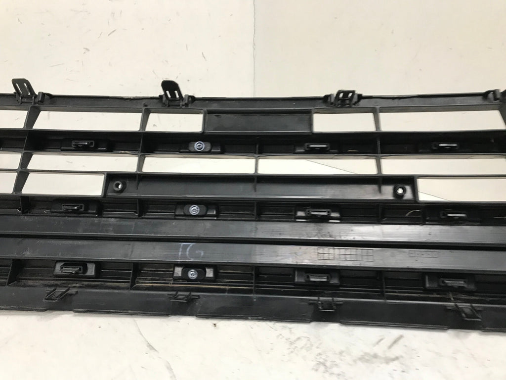 Grill Grille 2017-19 Toyota Highlander Suv 53112-0E180 OEM