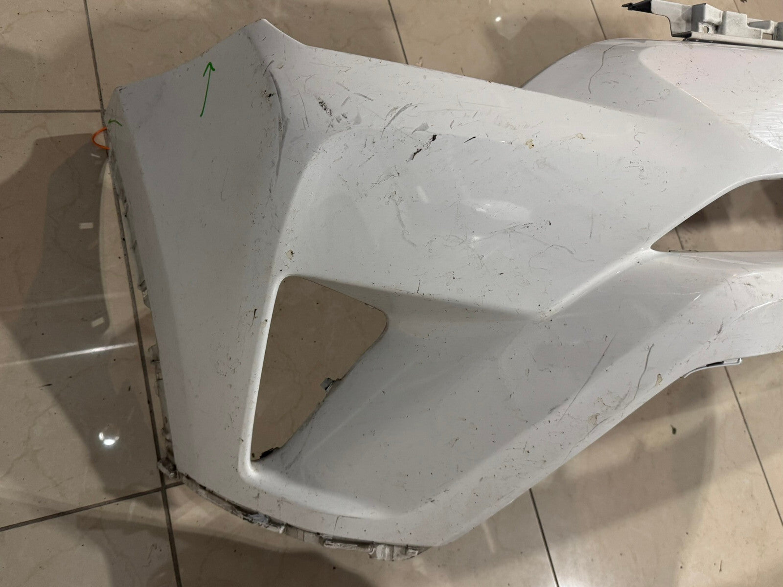 Front Bumper Cover White Toyota RAV4 Hybrid Limited LE 2016-2018 52119-OR150 OEM