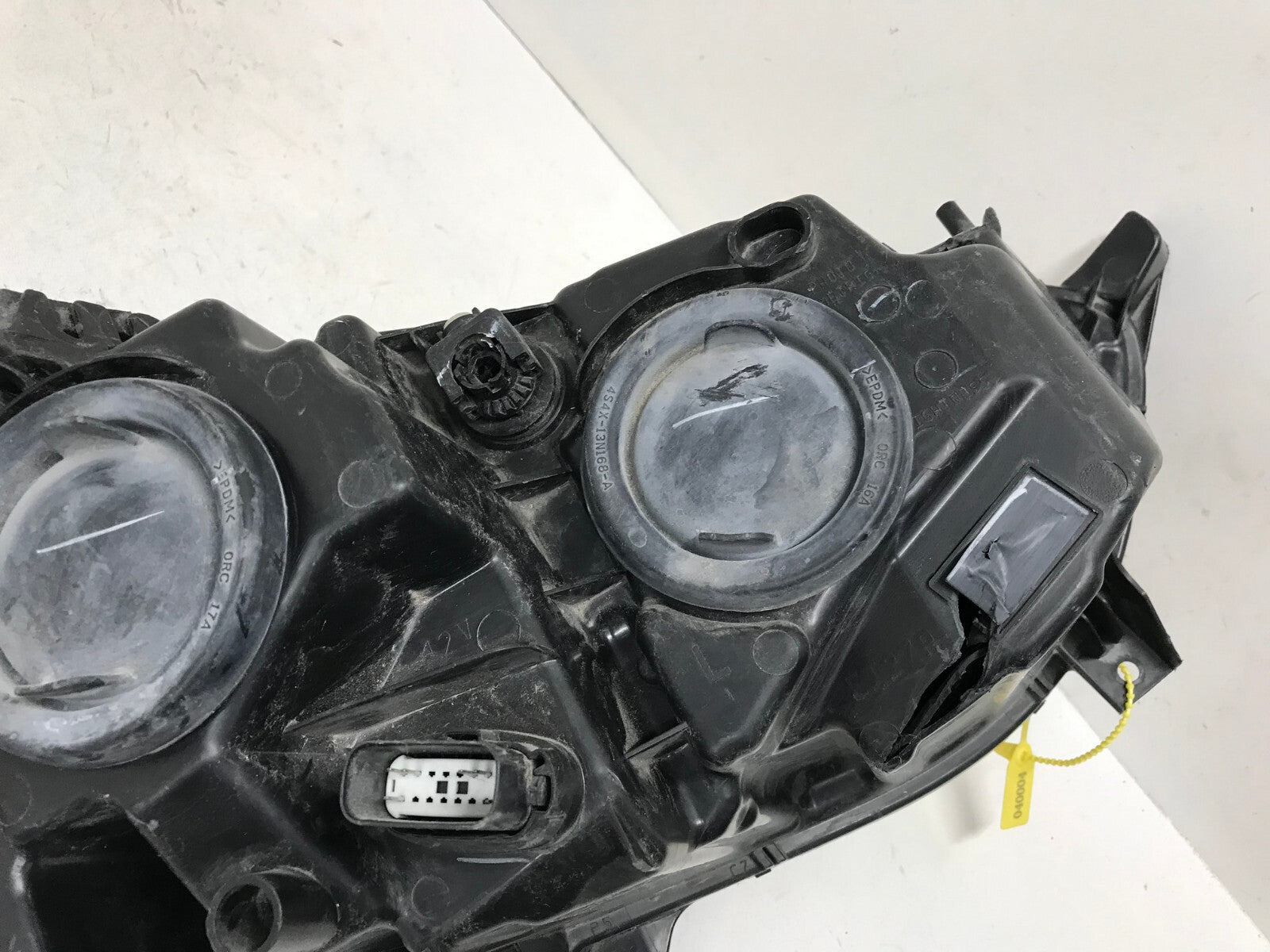 Headlight Damaged Left LH Driver Ford Fusion 13 14 15 16 DS73-13W30-CD OEM