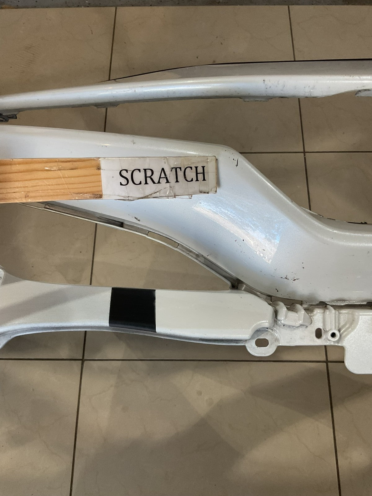 Front Bumper Cover White 2018-2020 Toyota Camry SE XSE 52119+06e20 OEM