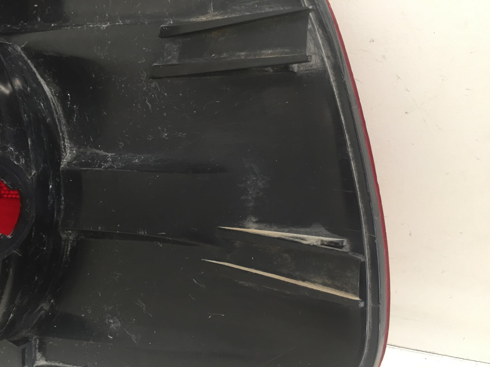 Taillight Damaged Tail Lamp Driver Rear Left LH Ford Pickup Truck F150 00-04 OEM