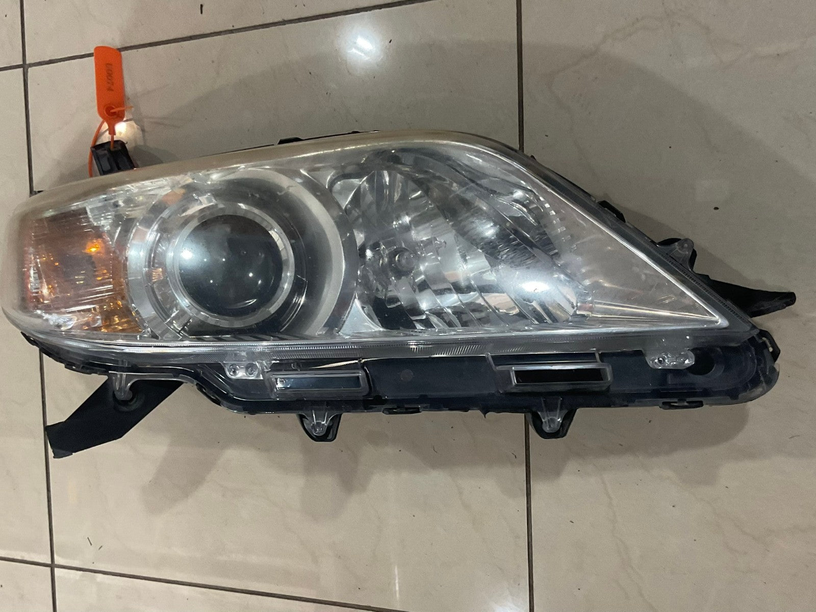 Headlight Right Passenger RH 2015 2016 2017 Toyota Camry CAPA