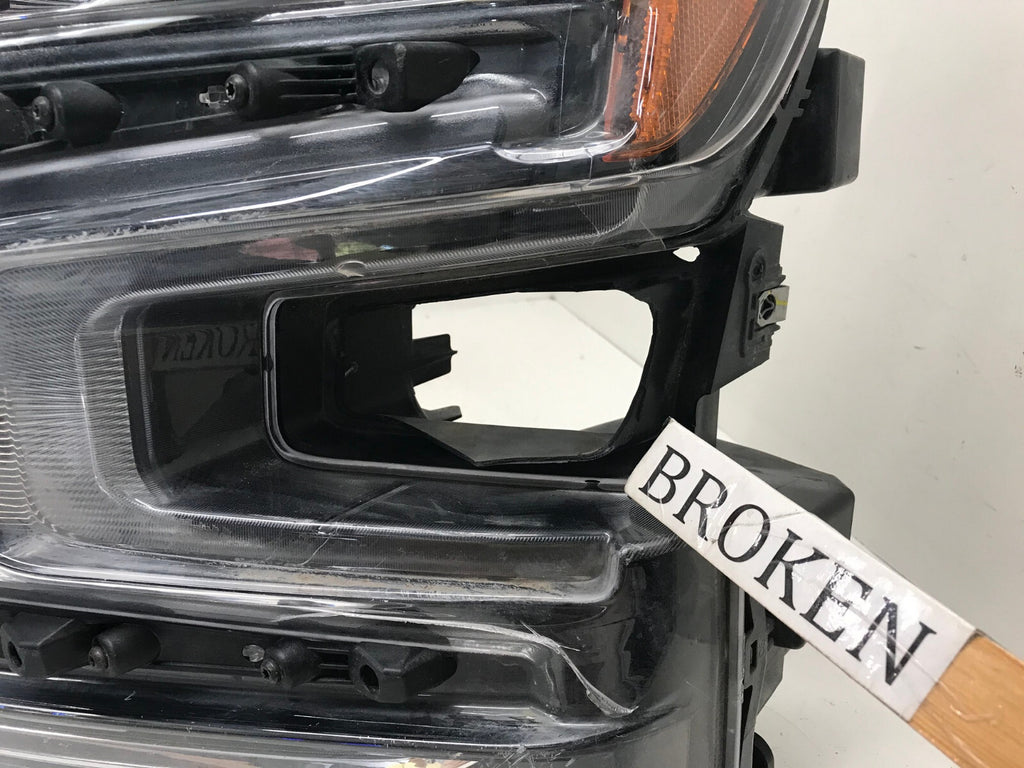 LED Headlight Left Driver LH Chevrolet Silverado 2019-2021 84621852 OEM