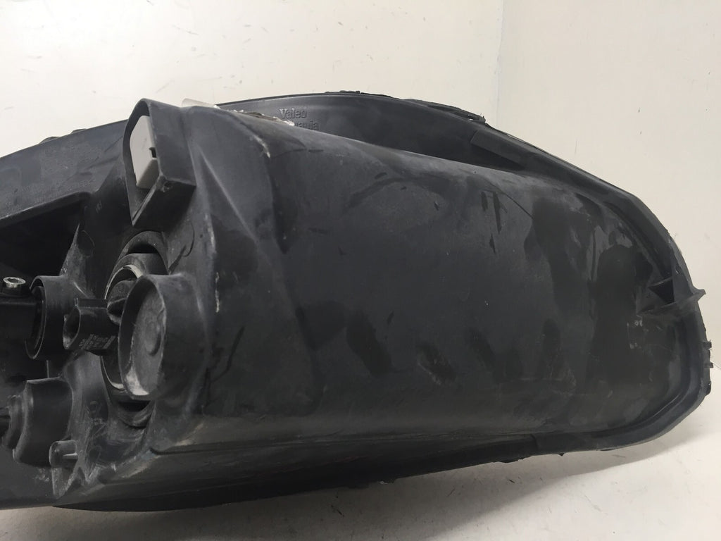 Halogen Headlight Damaged Left Driver Mitsubishi Eclipse 2007 2008 8301B137 OEM
