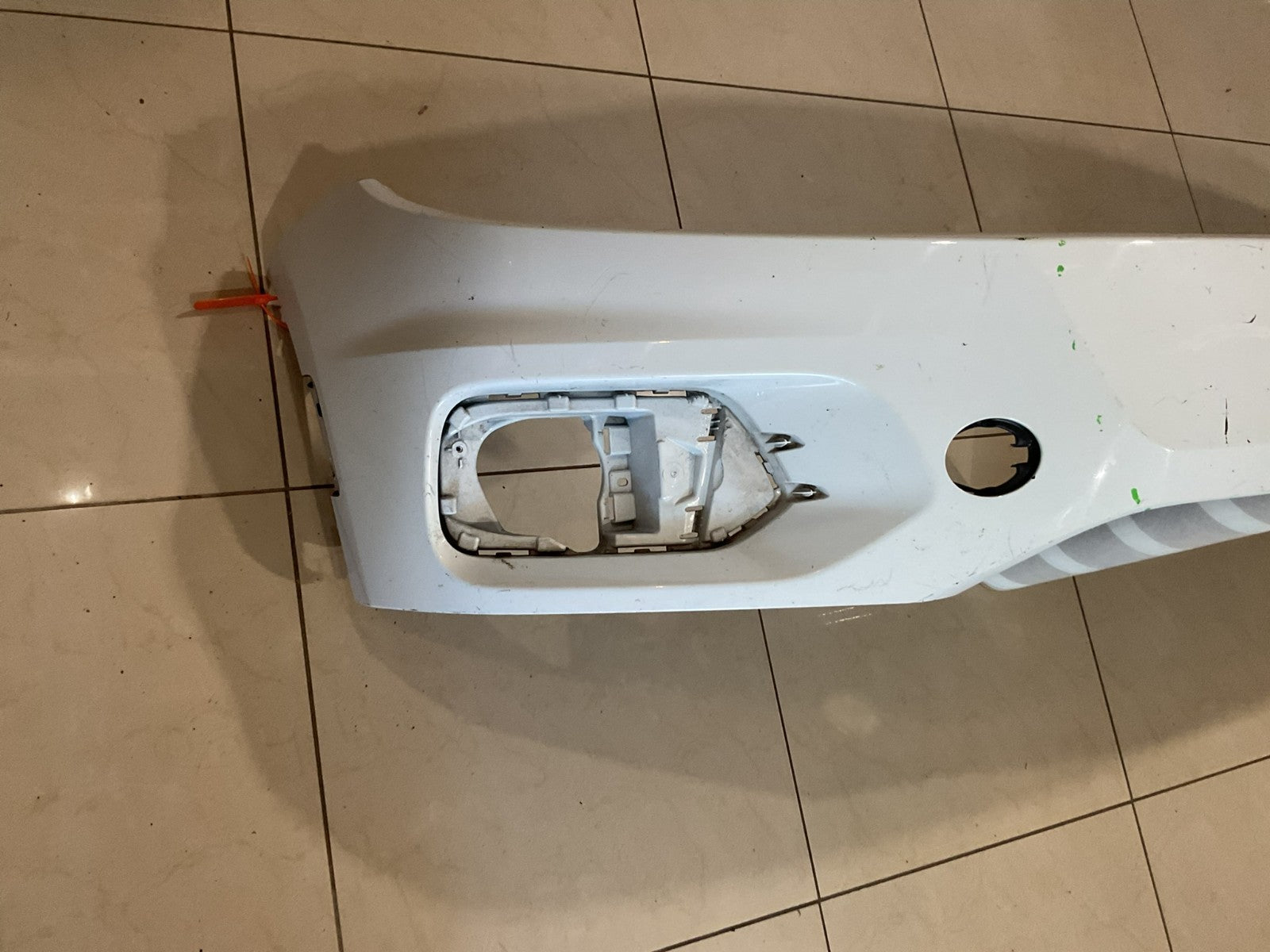 Front Bumper Cover White 2012 2013 2014 2015 Volkswagen Tiguan 5n0+807+221 OEM