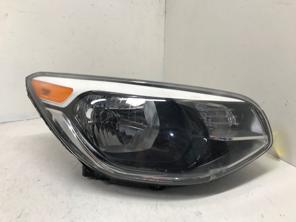 Headlight Damaged Right RH Passenger Kia Soul 2014-2017 92102-B2000 OEM