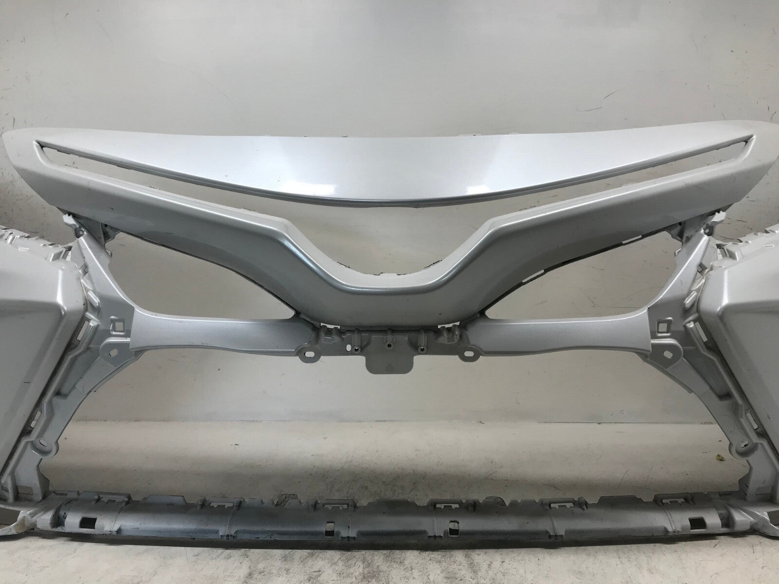 Front Bumper Cover White 21-22 Toyota Camry SE/XSE/Hybrid SE w/Sensor Holes OEM