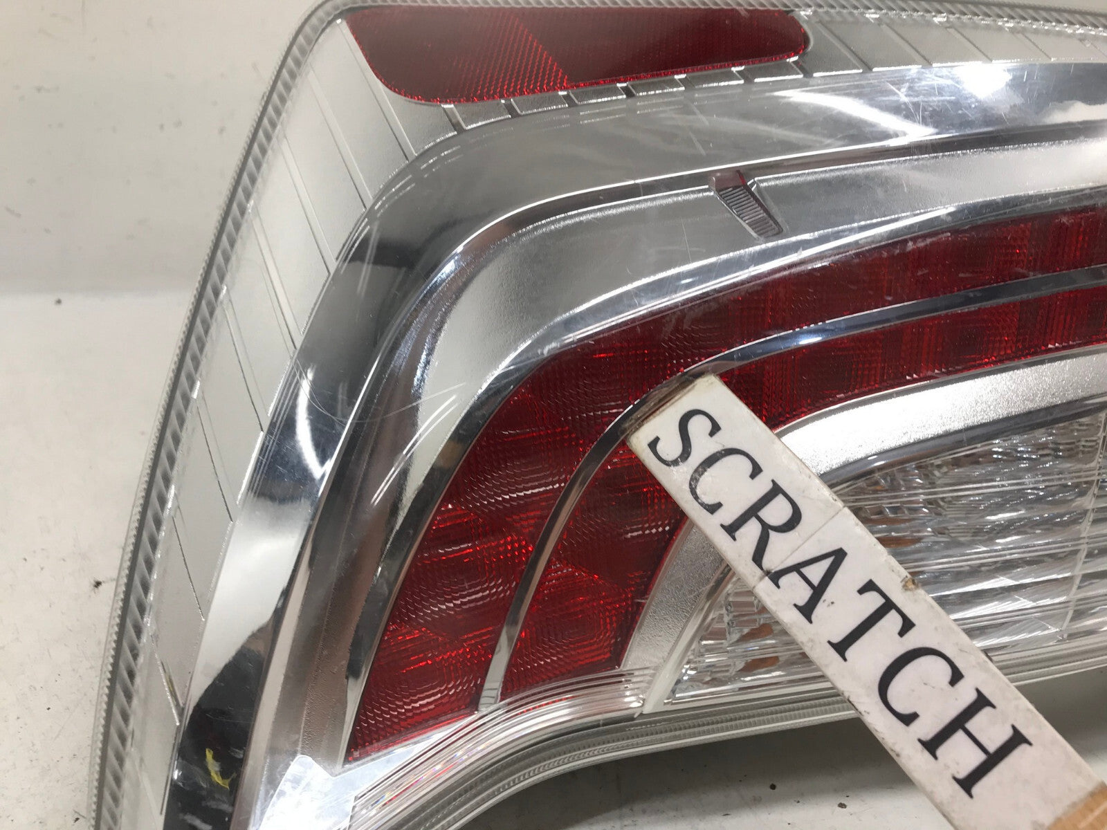 Tail light Damaged RH Passenger 2012-2015 Toyota Prius 8155147190 OEM