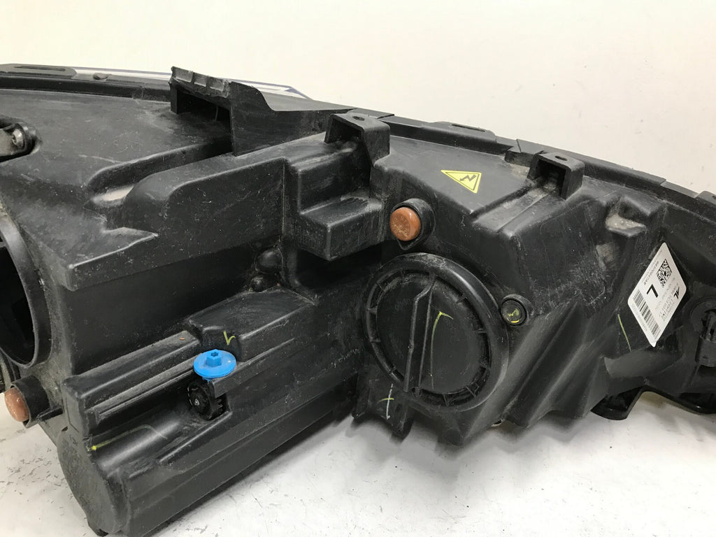 Headlight Damaged LED Driver LH Chrysler Pacifica 2017 2018 2019 68370847AB OEM