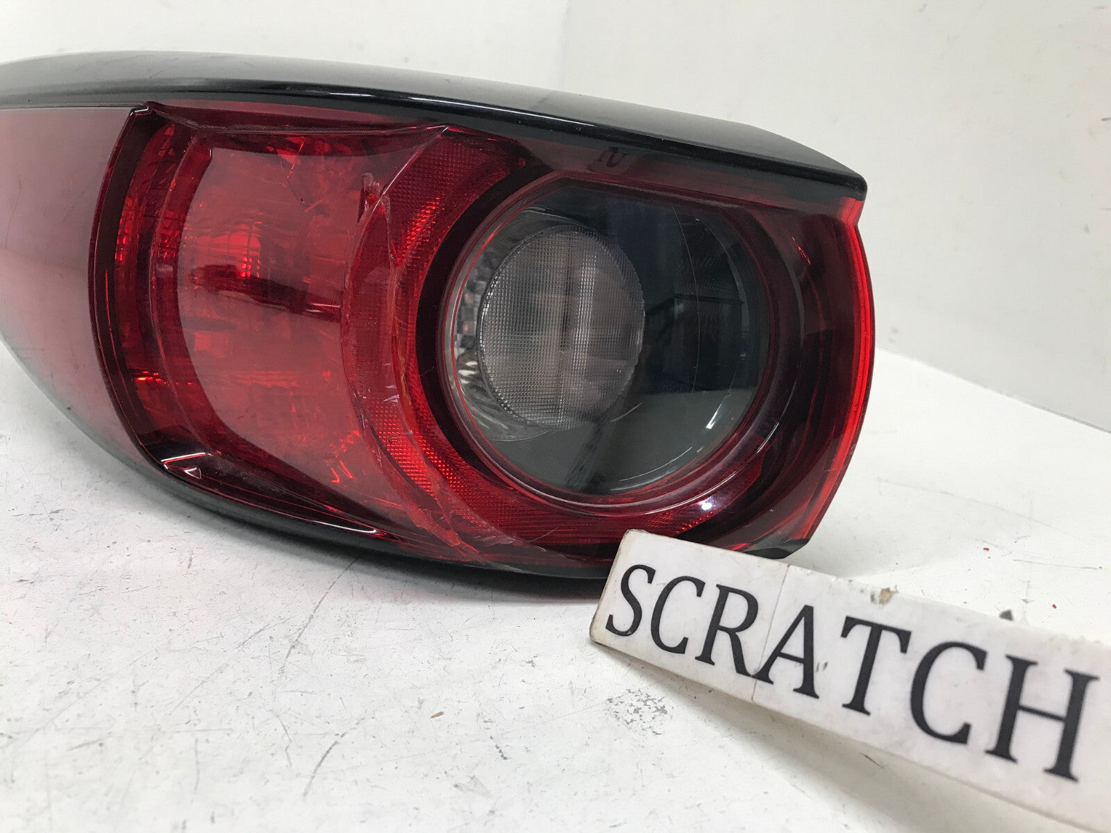 Tail light Damaged Left LH Driver Mazda CX5 CX-5 2017 2018-2021 KB8A-51-150F OEM