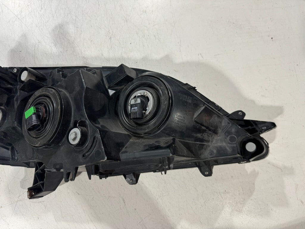 Headlight Damaged 2005-2011 Toyota Sienna Left LH Driver 7357230400 OEM