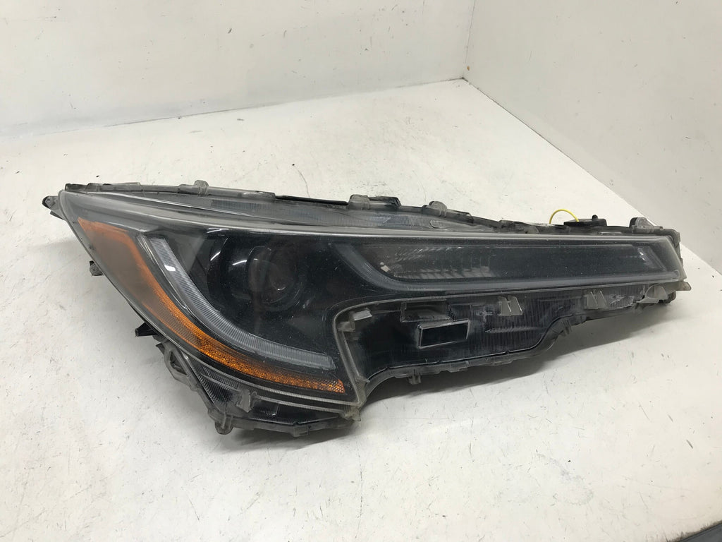 Headlight Damaged Right RH Toyota Corolla LE XLE Sedan 20-2021 81110-02S30 OEM