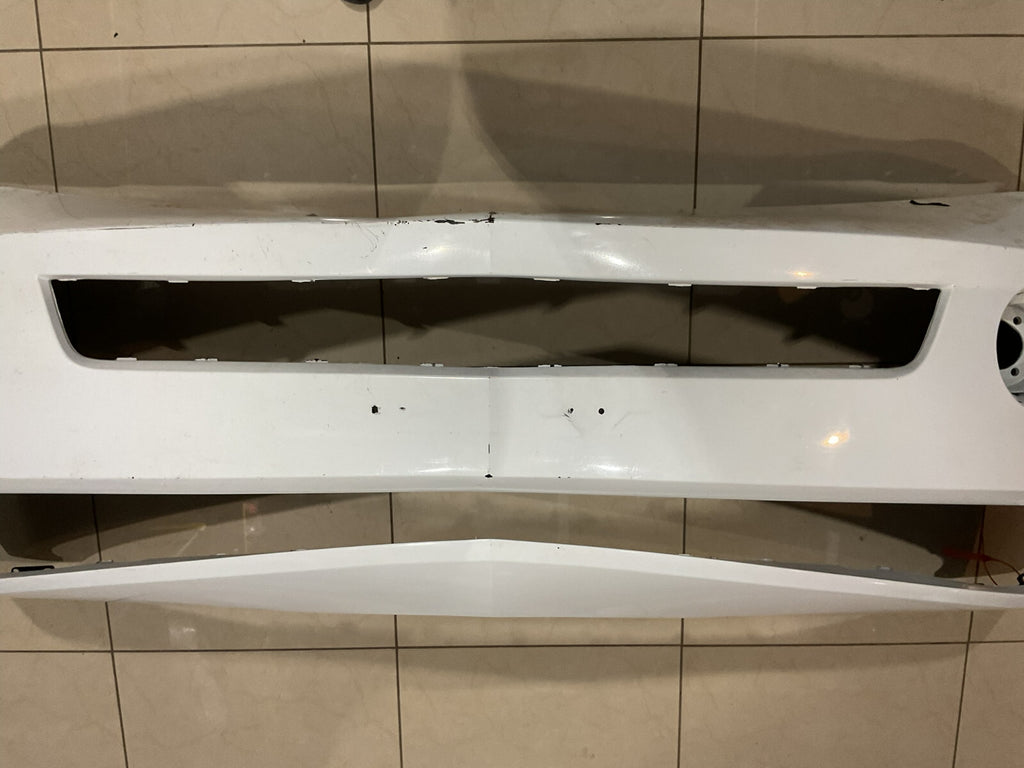 Front Bumper Cover White 2010-13 Chevrolet Camaro OEM